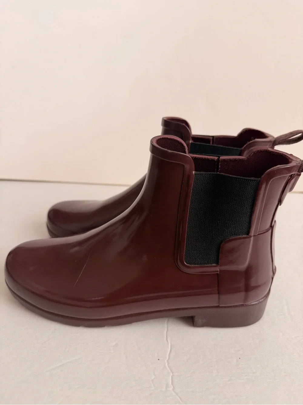 Fall Chelsea Rain Boots Hunter Burgundy Women’s Size US 6, EU 37, UK 4